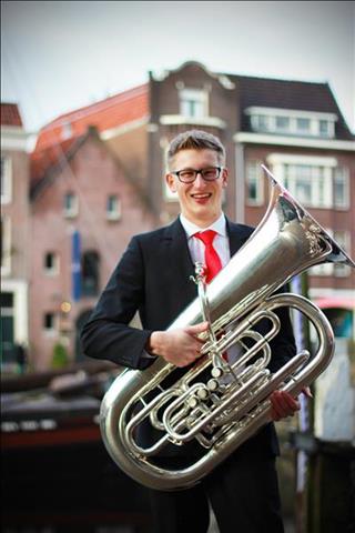 stefan tuba.jpg